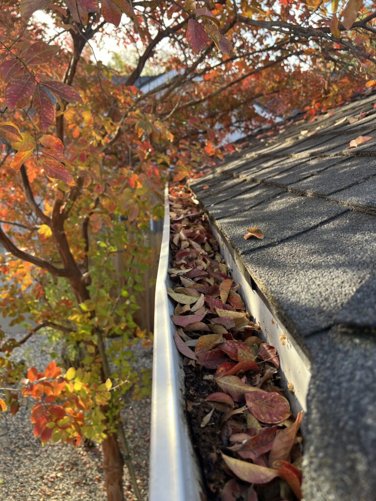 Roof Gutters Sacramento